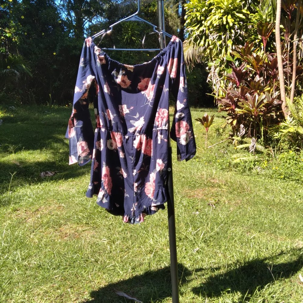 E&M Off Shoulder Drawstring Ruffle Floral Romper - Picture 3 of 10